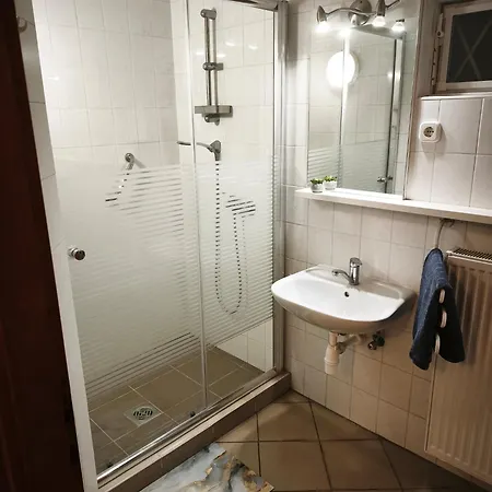 Magyar Tenger Pihenohaz, For 2-8 Person, 105 M2, Garden, Pool, Free Parking, 5 Min From The Lake, * بالاتوناكاراتيا
